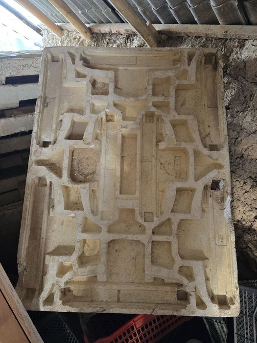 Pokak sotiladi narxini kelishamz