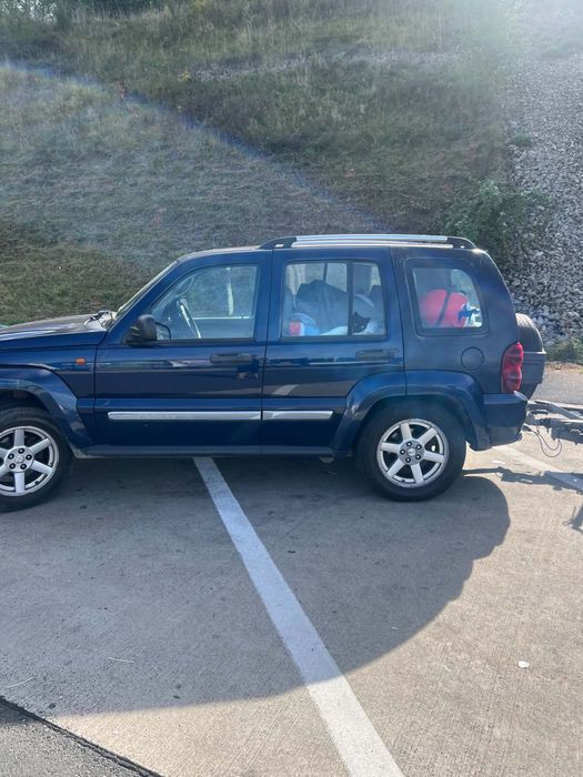 Jeep cherokee de vanzare