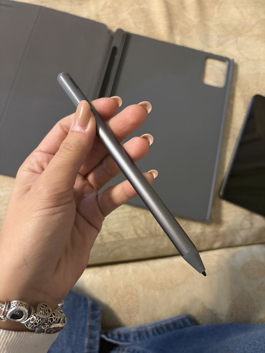 Tableta Lenovo TAB m11