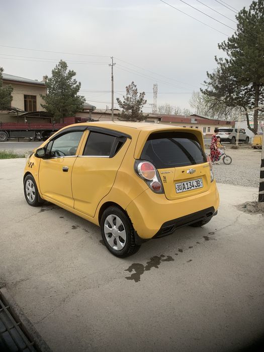 Srochno spark sotiladi