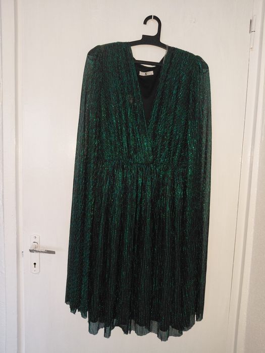 Rochie nouă fără etichetă
