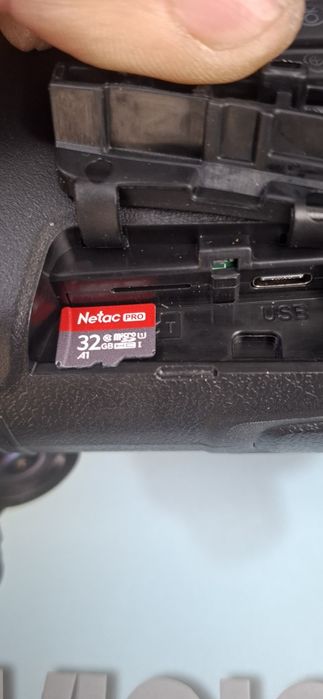 Vînd binoclu 4k nou