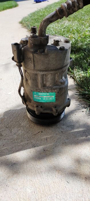 Compresor aer condiționat SD7V16