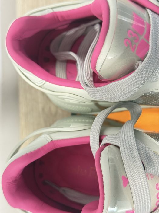 Топ Кецове ! Естествена кожа ! Чисто нови !