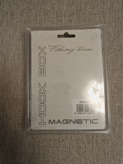 Магнитная коробка для крючков Flagman hook box