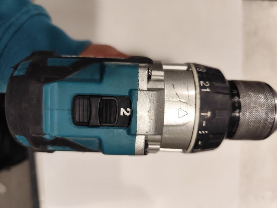 Топ модел безчетков акумулаторен удърен винтоверт Макита Makita DHP486