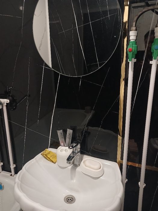 Квартира посуточно 1мкр 5д