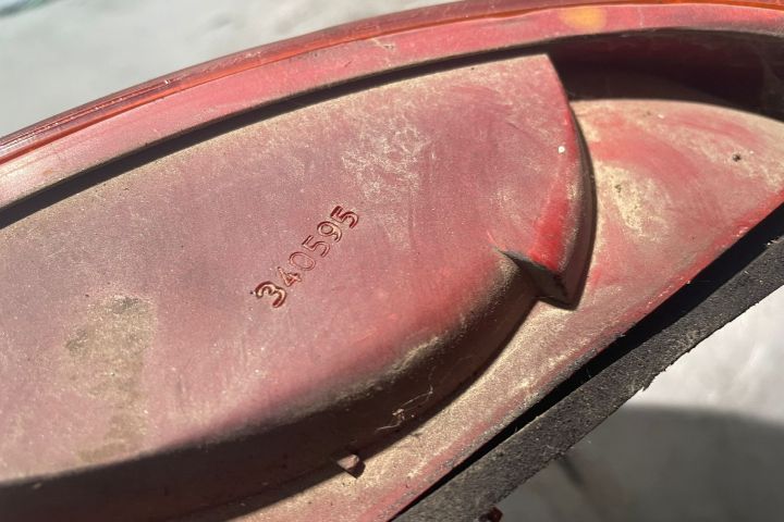 Lampa / Tripla stop stanga pe aripa Audi A4 B5