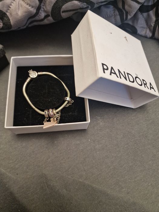 Сребърна гривна пандора