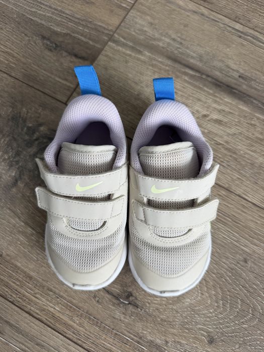 Маратонки Nike 23.5