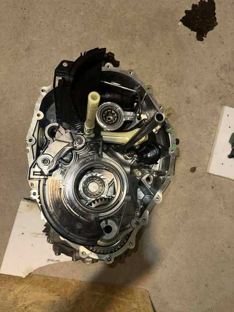 Carcasa cutie Multitronic/CVT Audi 8+1  A4 B8 2.7 TDI