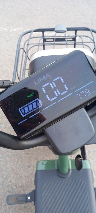 Scuter electric 45 km