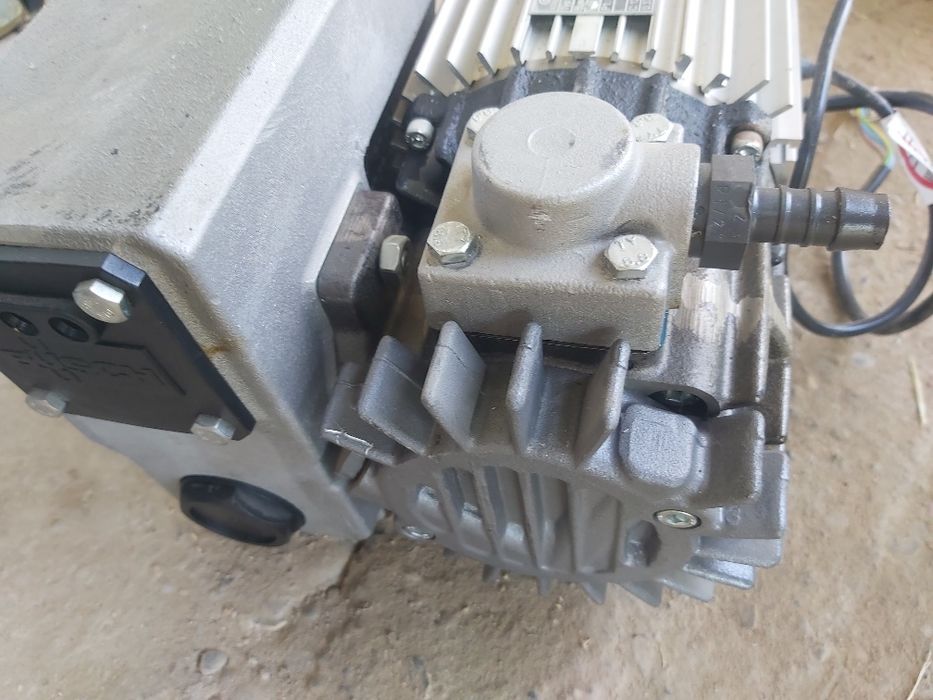 Продаётся мотор на 220