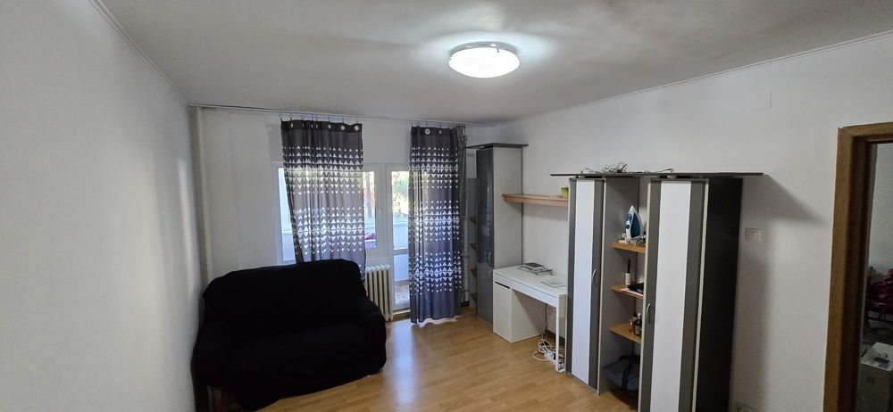 Închiriez apartament 2 camere Piața Muncii- București