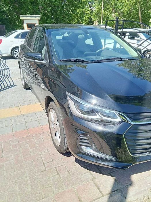 Chevrolet Onix (Premier Plus) 2025 | 5 000 км | 13 500 $