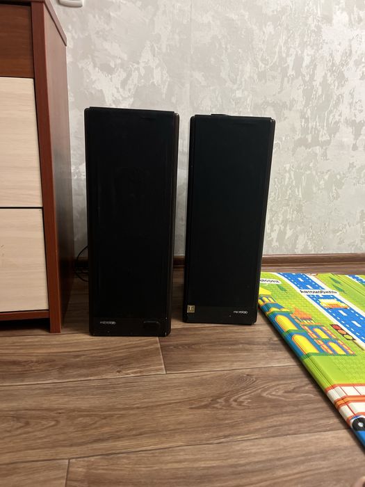 Продам колонки Solo 7