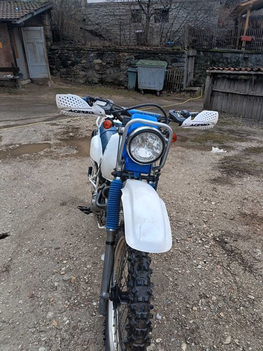 Suzuki Djebel 200cc