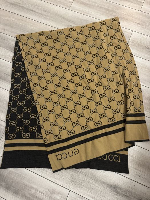 Sal fular gucci 2 fete bej si negru nou