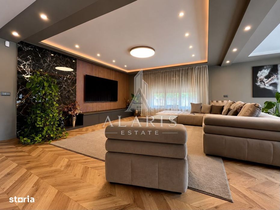 Casa de lux cu 5 camere, 5 bai, in zona Lipovei