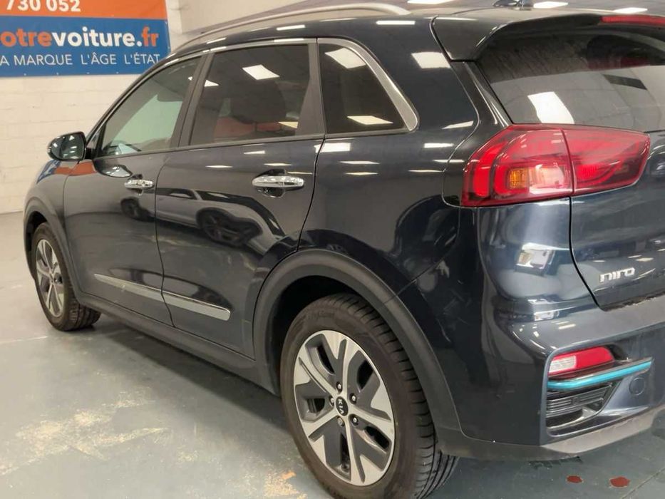 Kia Niro electric drive 204ks 150kW 64kwh Premium