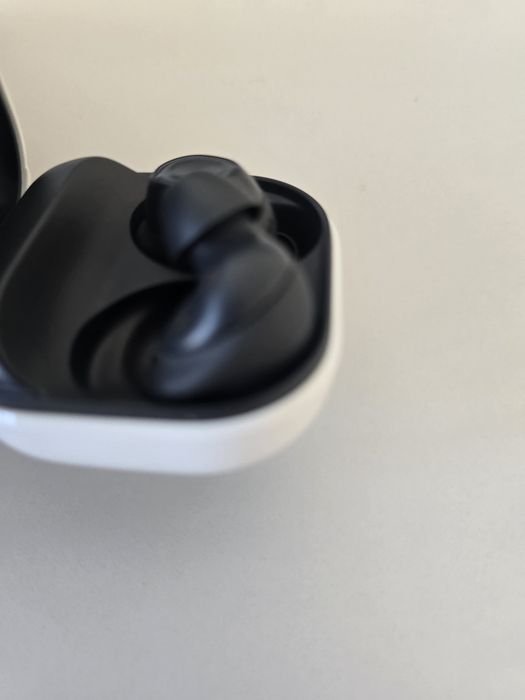 Безжични слушалки Samsung SM-400 NL galaxy buds
