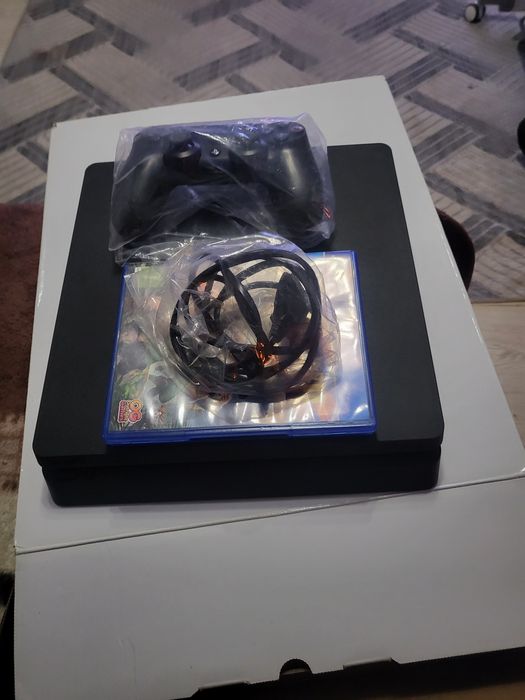 Playstation 4slim
