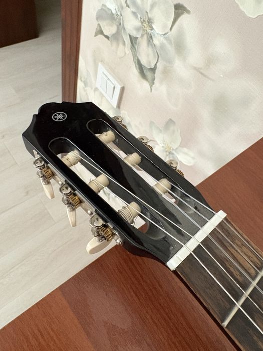 Классическая гитара YAMAHA C40 Black