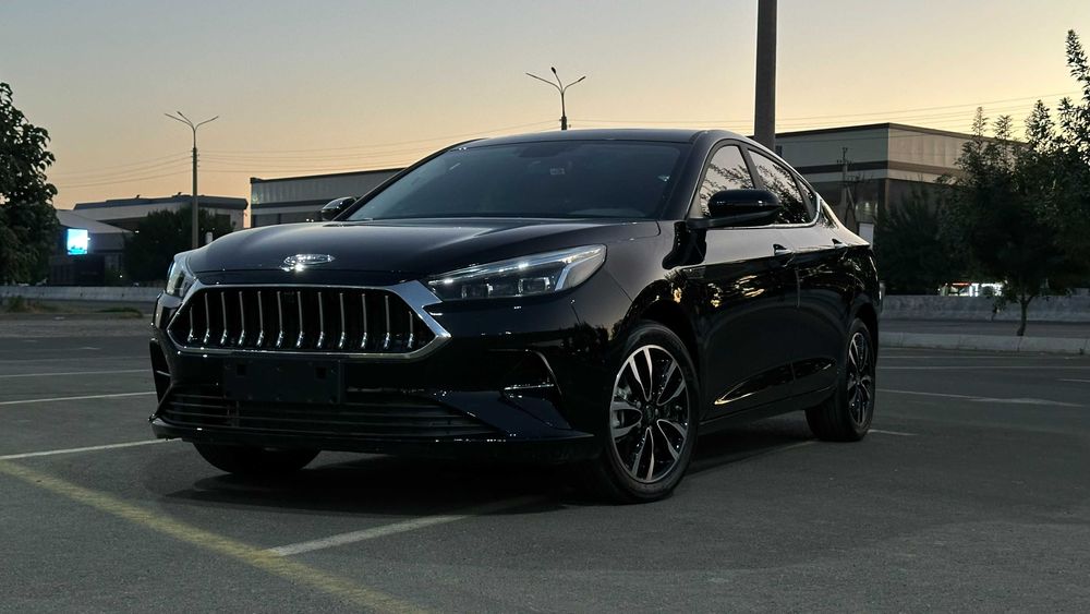 Продаётся новый JAC J7 (без пробег)