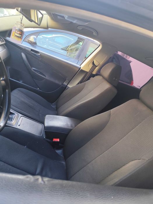 Vând Passat b6 2.0 TDI