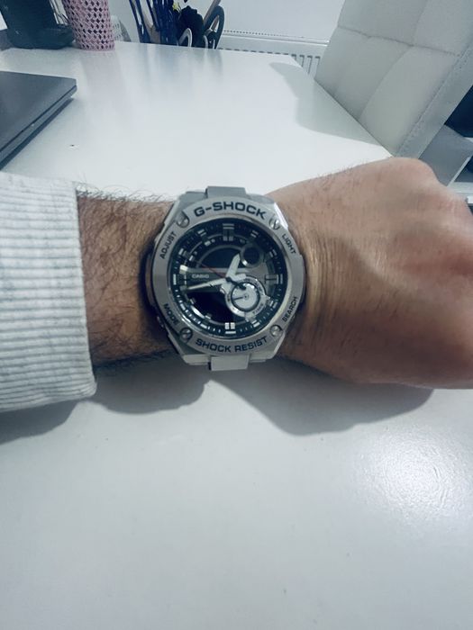 Casio g shock g steel GST 210D