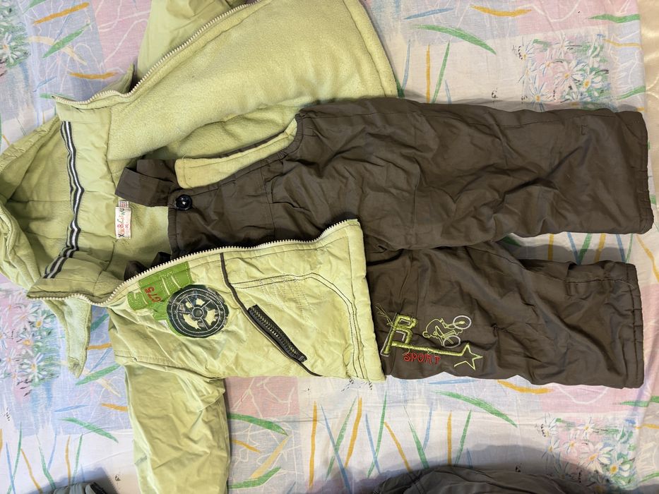 Куртки теплые отдам даром