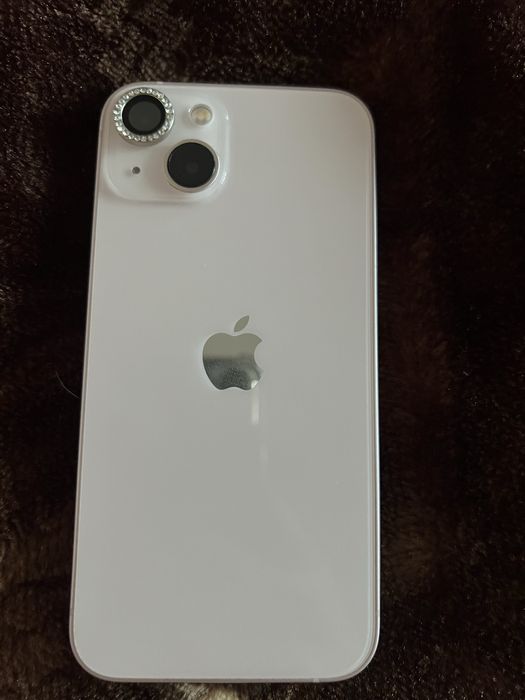 Обменяю айфон 13