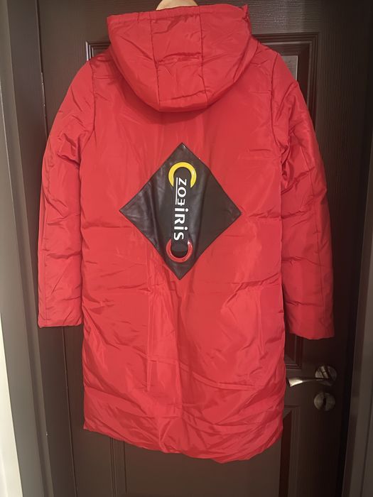 Ярко Червено дълго яке