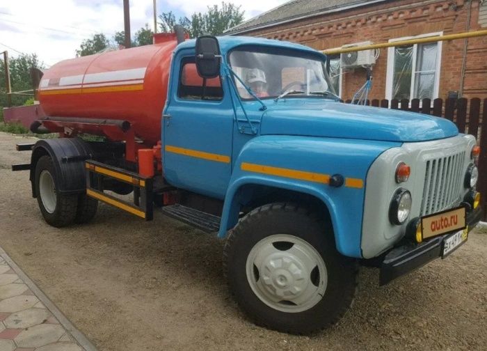 Ассенизатор говновоз