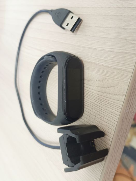 Смарт браслет Mi band 4