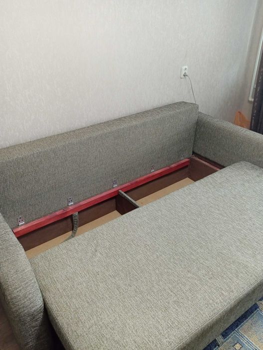 Диван прямой раскладной