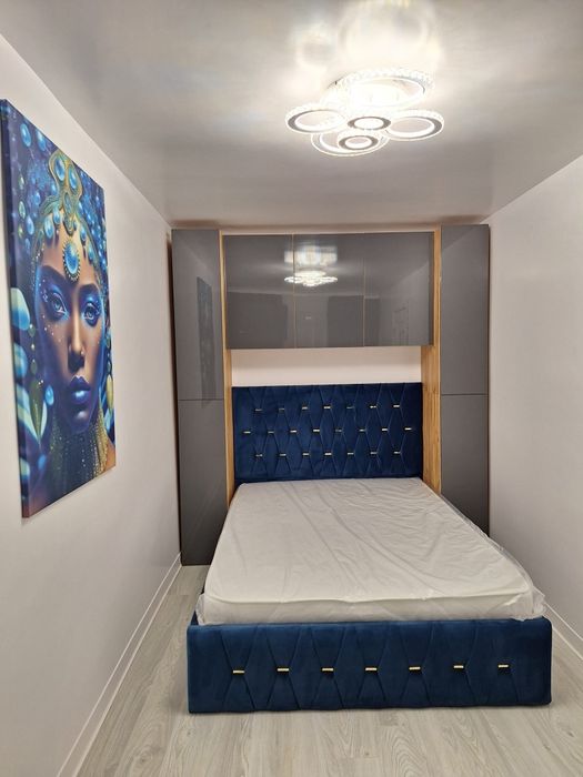 Închiriez apartament