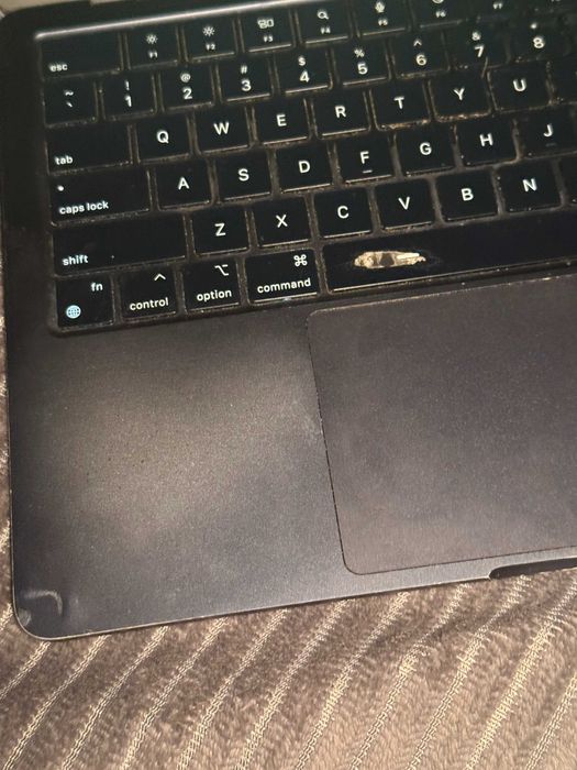Macbook Air M2 / 8GB ОЗУ / 512 GB SSD / Midnight