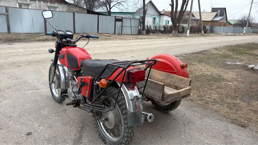 Продается мотоцикл Иж планета 5