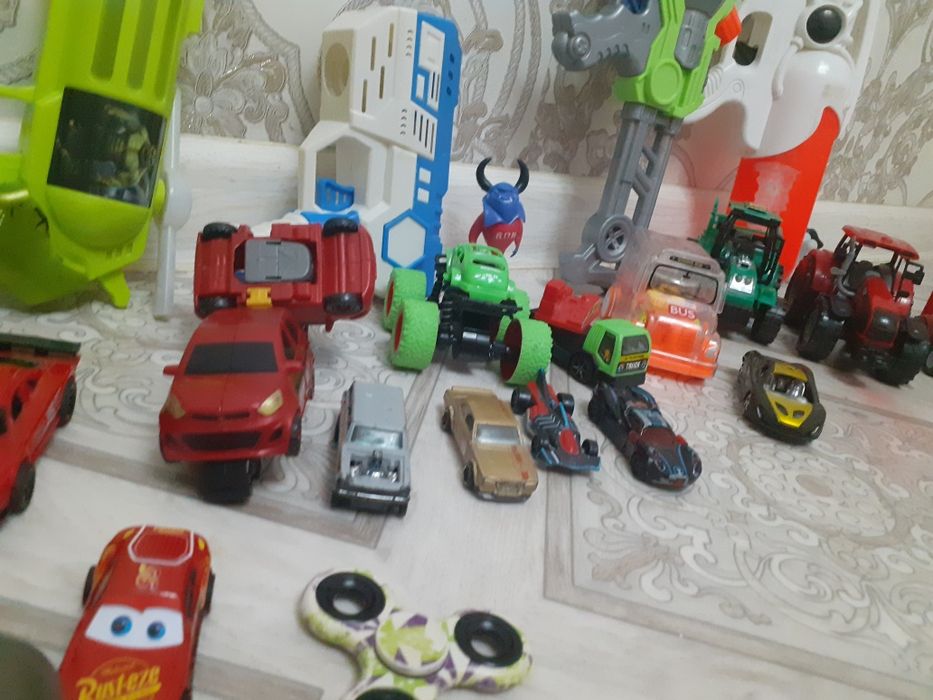 Продам игрушки за все 5000тг окончательно