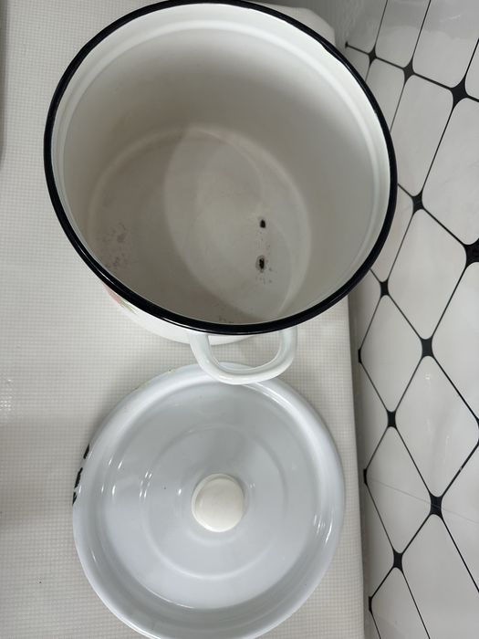 Кастрюля эмалированная 8л