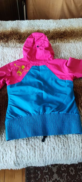 Продавам дамски якета