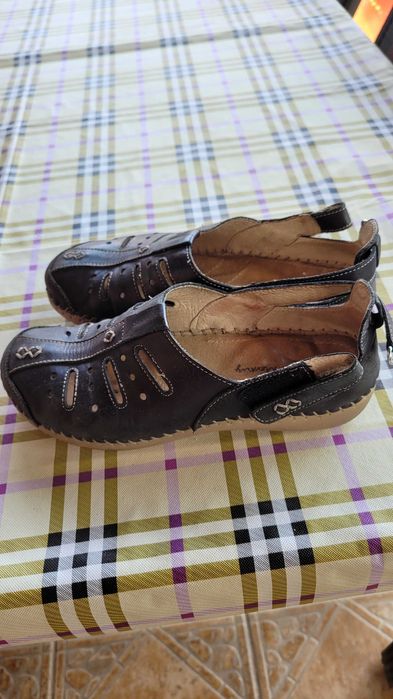 Дамски обувки пролет-есен 
мека естествена кожа ортопедични