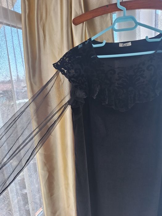 Rochie neagra din catifea