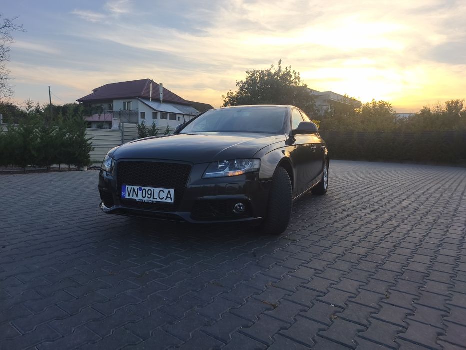 Vând Audi A4  B8