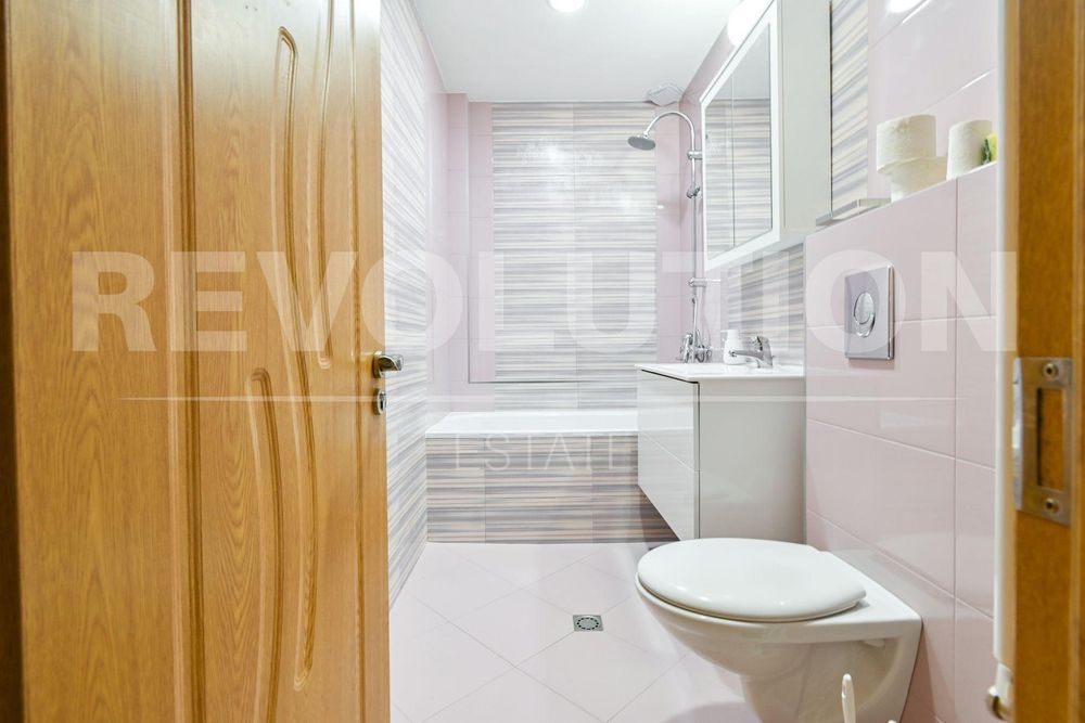 Продава се Тристаен апартамент в София, Младост 2 - 112 кв.м за 1321 €/кв.м - Снимка #6