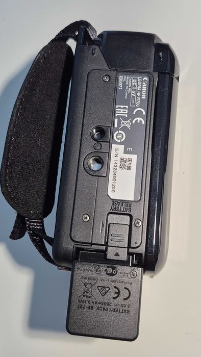 Canon Legria HFR706 - Full HD - Card memorie 16Gb