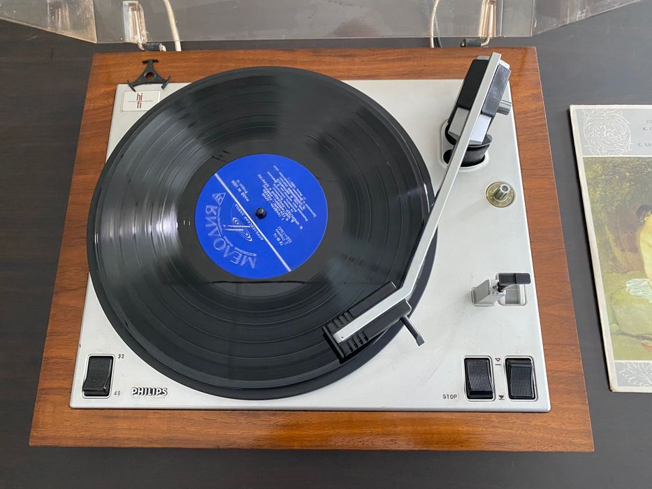 Vintage грамофон Philips