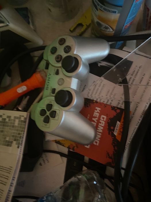 плейстейшън 3 + 2 джойстика