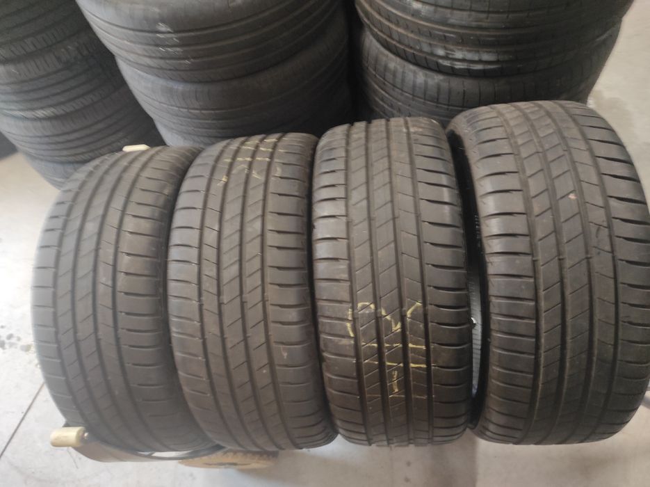 215/45/17 Bridgestone
